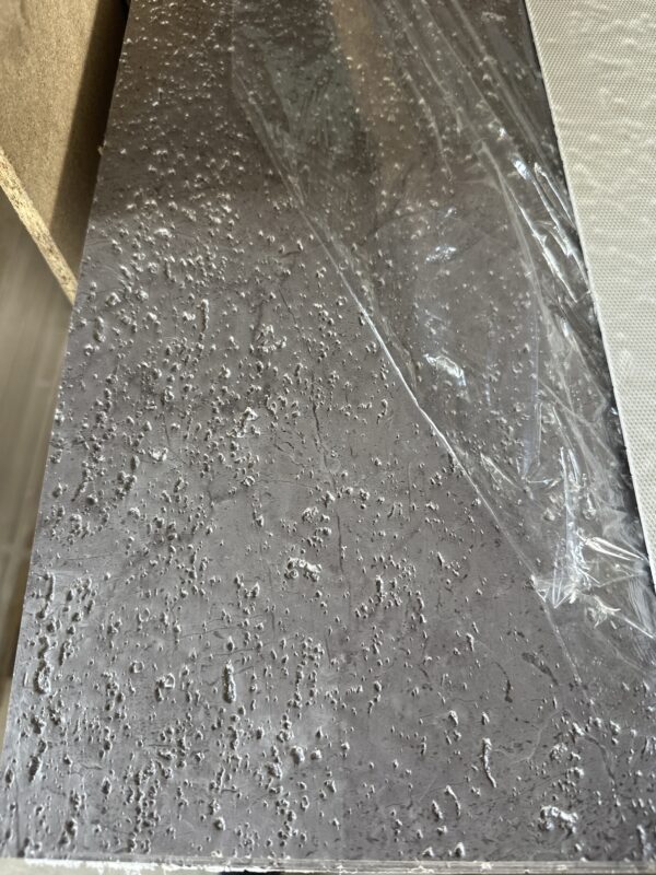 Travertine textured M9