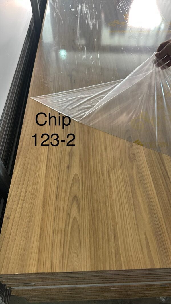 Chipboard 123-2 122x280cm 5 mm thickness